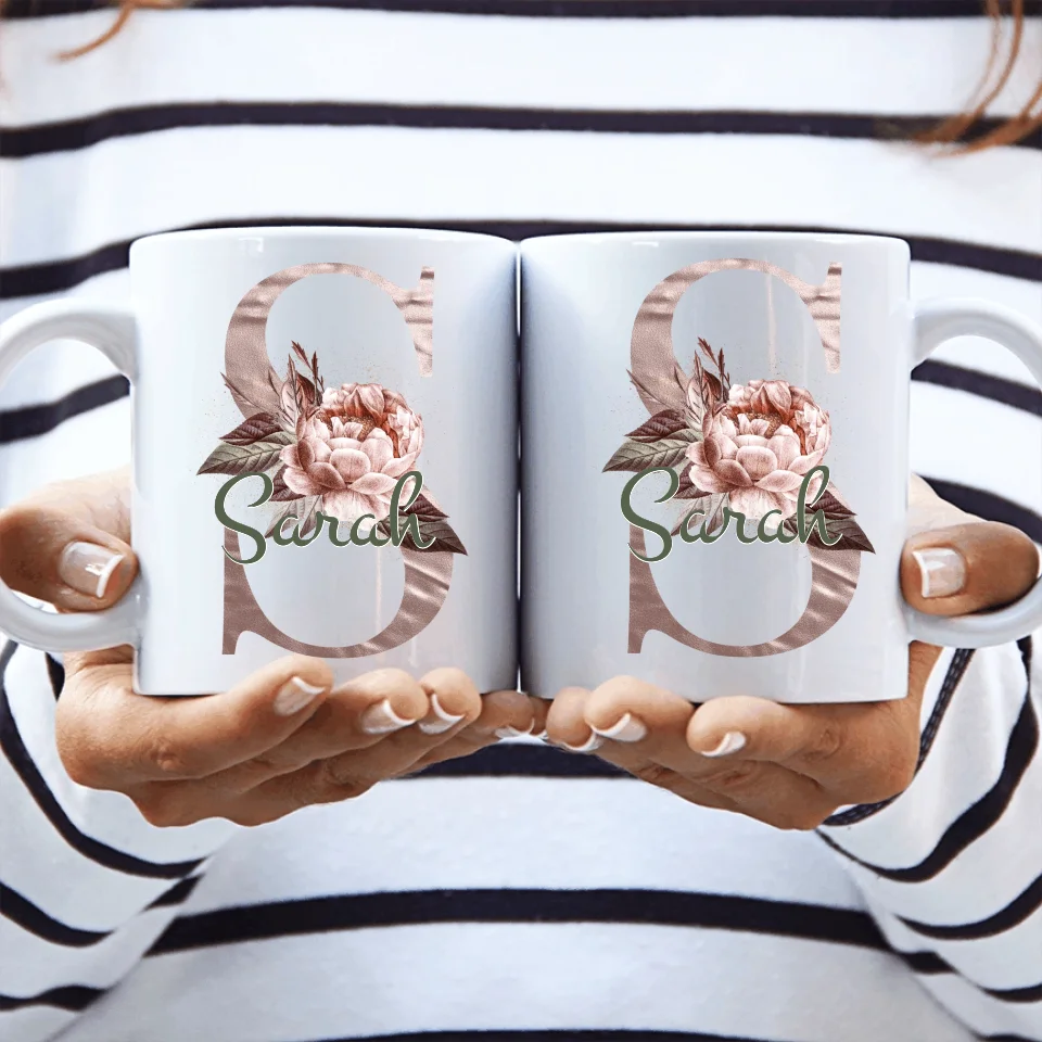 Thème lettres édition rose (des deux côtés) - Mug personnalisé