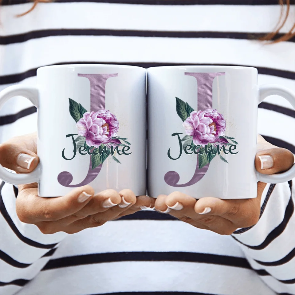 Thème lettres édition violette (des deux côtés) - Mug personnalisé