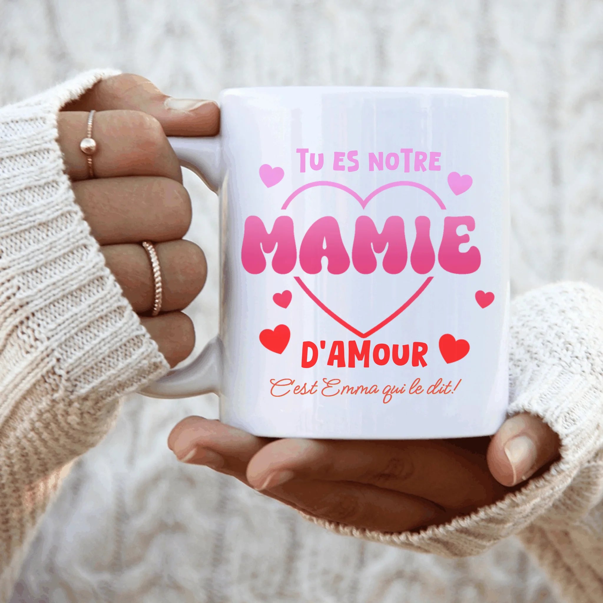 Maman / Mamie dans un cœur - Mug personnalisé